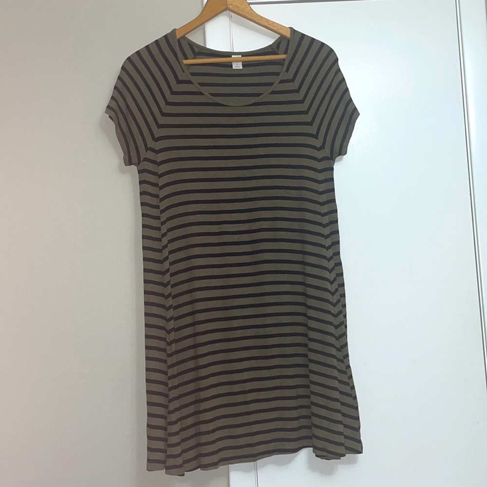 Old Navy T-Shirt Dress